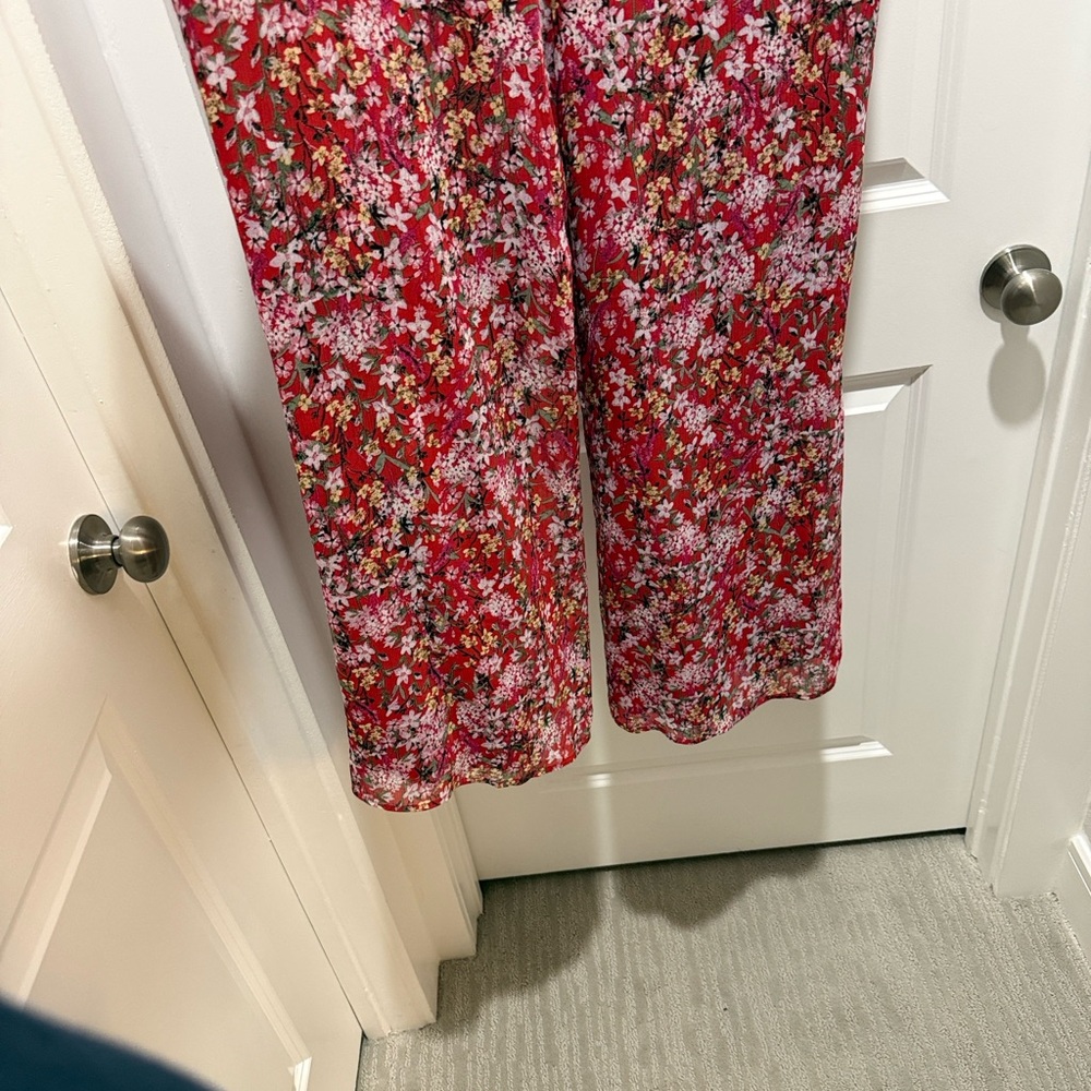 ALI & JAY Red Pink Floral Sleeveless Jumpsuit - Picture 7 of 11